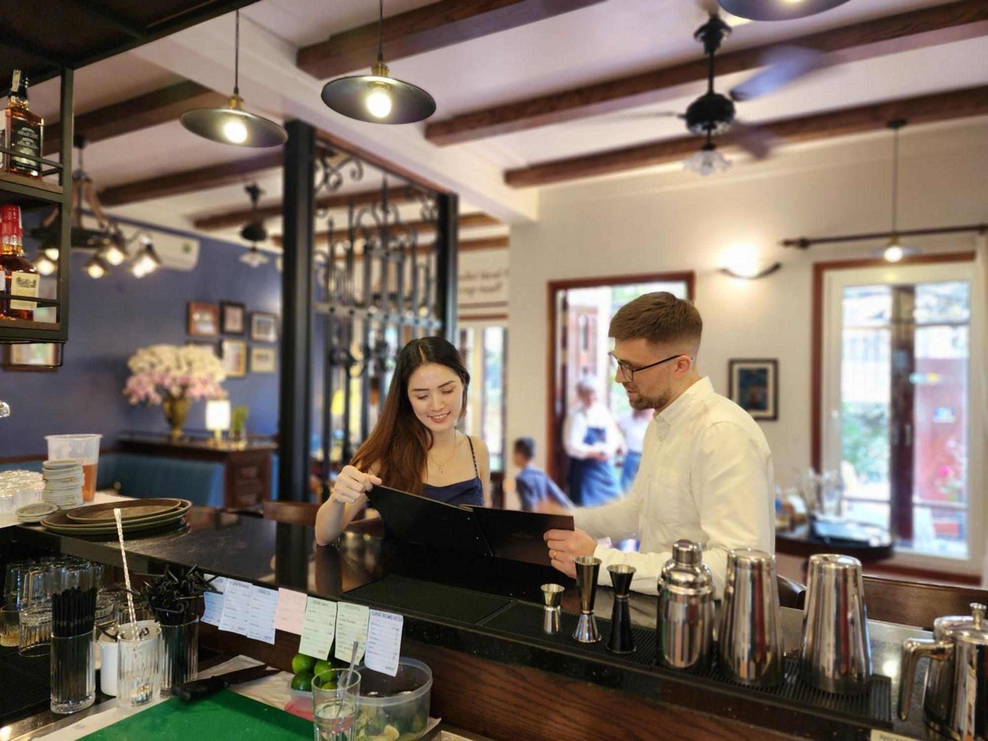 Musketeers Guest House Hanoi Zewnętrze zdjęcie